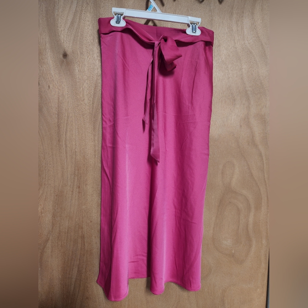 H&M Fuchsia Tie-Waist Midi Skirt